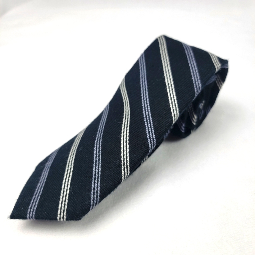NWOT Sprezza black and grey striped wool and silk skinny tie‎